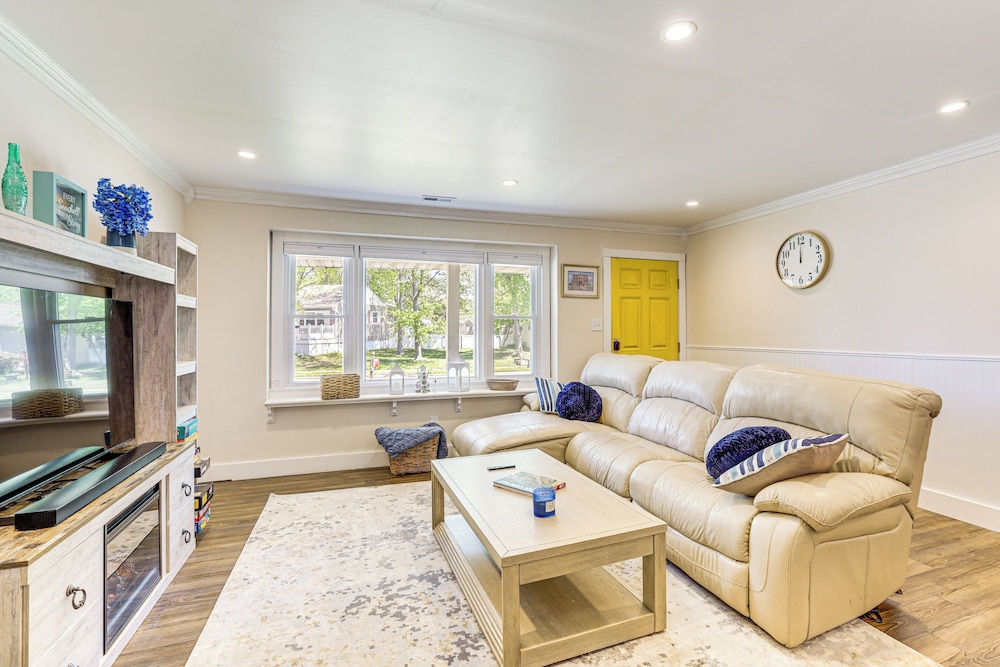 2 Mi to Beach: Bbq-ready Home in North Cape May!