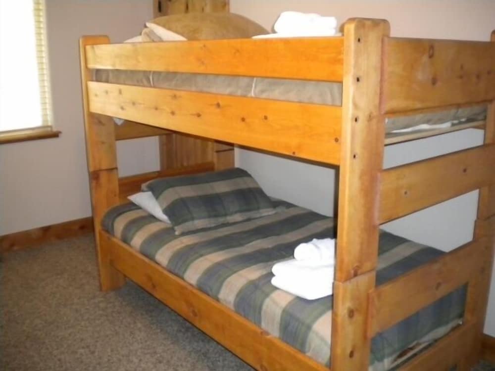 Lake Tahoe Vacations - 1637 Black Bart Court - Property Image 12