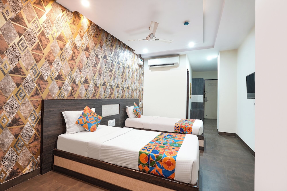 Fabhotel Indian Residency