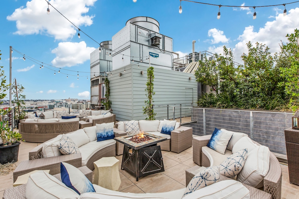 Oneluxstay At HWH LA Downtown