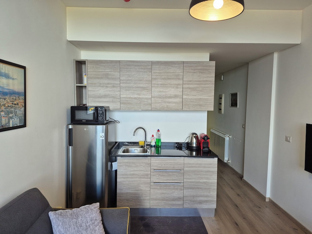 Redrock 1 br chalet faqra . Faraya