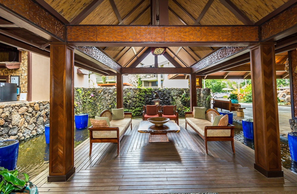 Hanalei Bay Resort 2 Bedroom Condo by RedAwning