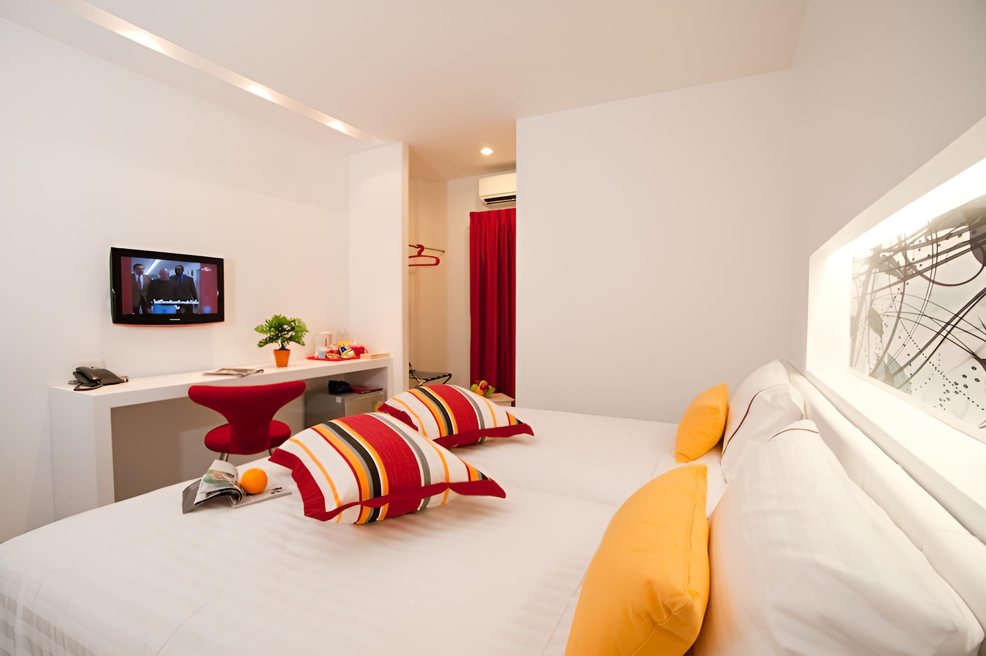 The Gallery Hotel