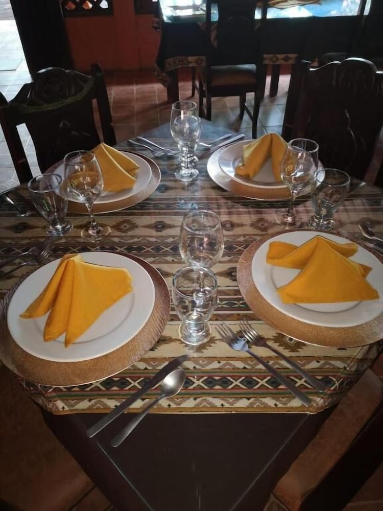 Miss Junies Lodge