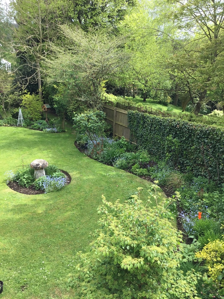 Pigeon House Cottage B&B