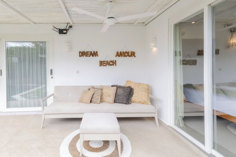 Villa Mylandro by Pertama Management