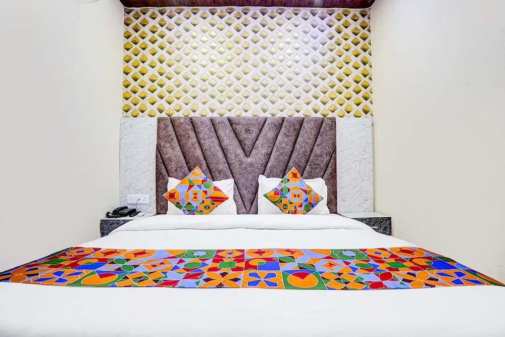 Fabhotel Ratraksh