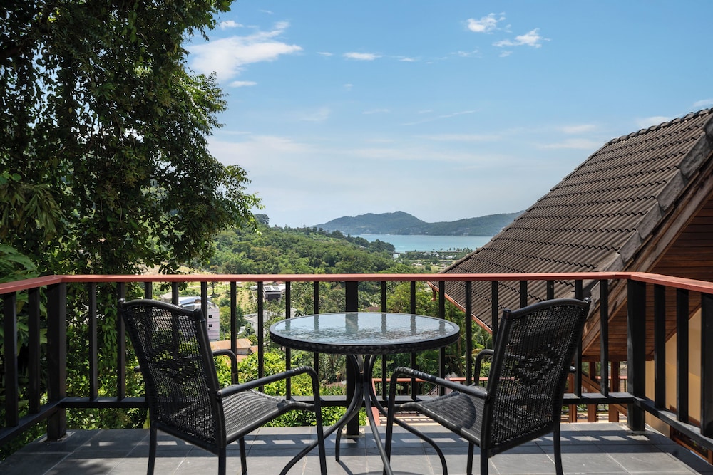Emerald Hill Villas