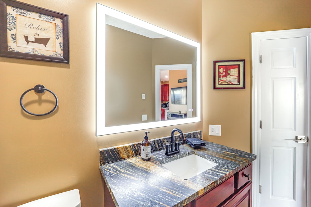 3 Mi Beech Mtn Resort: Cozy Studio w/ Deck & View!