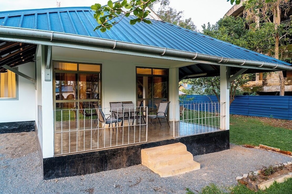 Harry's Kisumu Oasis
