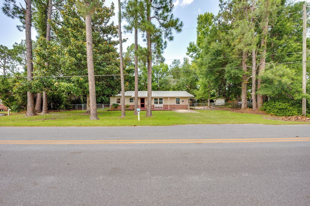 Fish, Relax & Repeat: Home w/ Yard in Eastpoint!