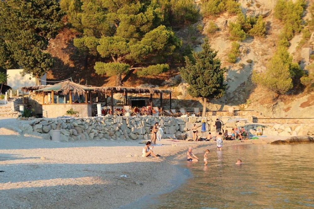 Apartment Tafra 4