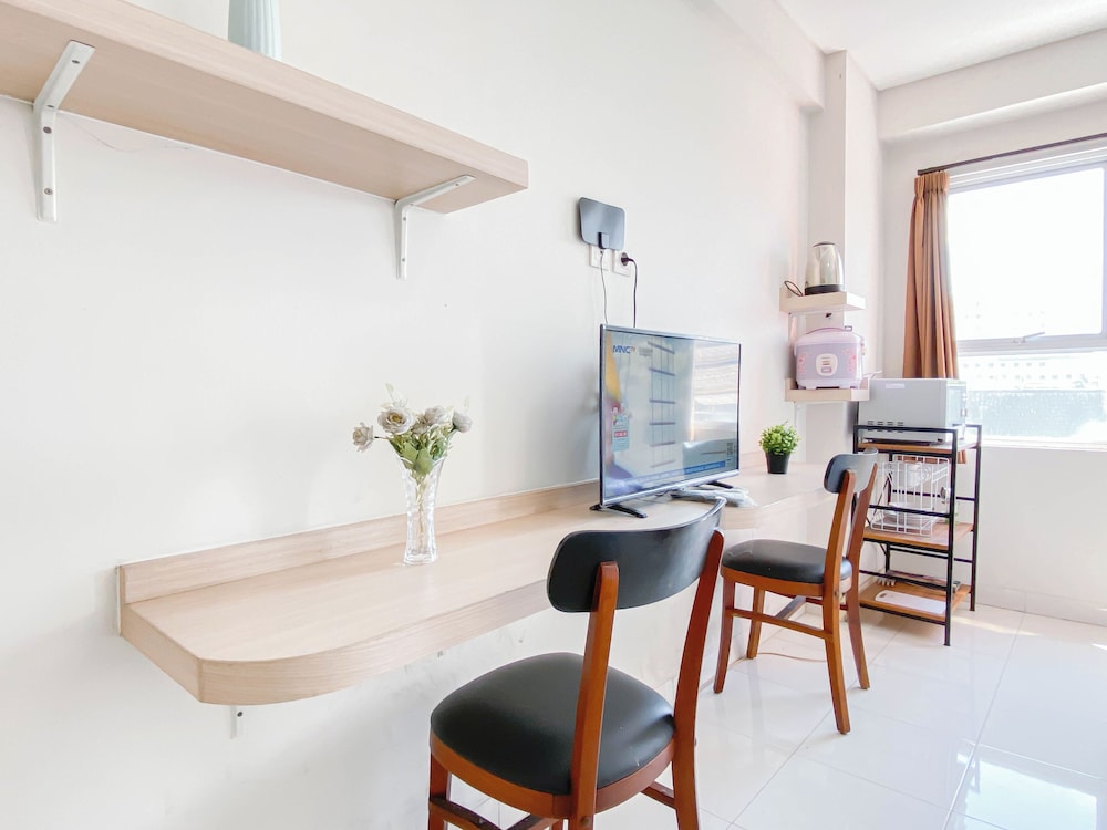 Simple Studio (No Kitchen) Near President University At Elvis Tower Apartment