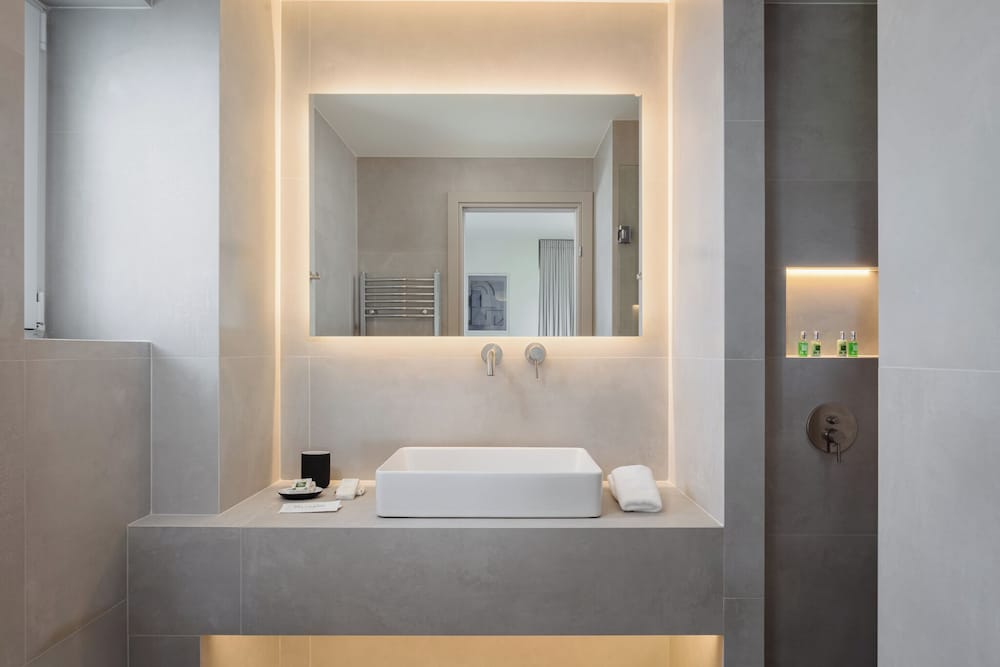 Athenian Riviera Coastal Charm Villa