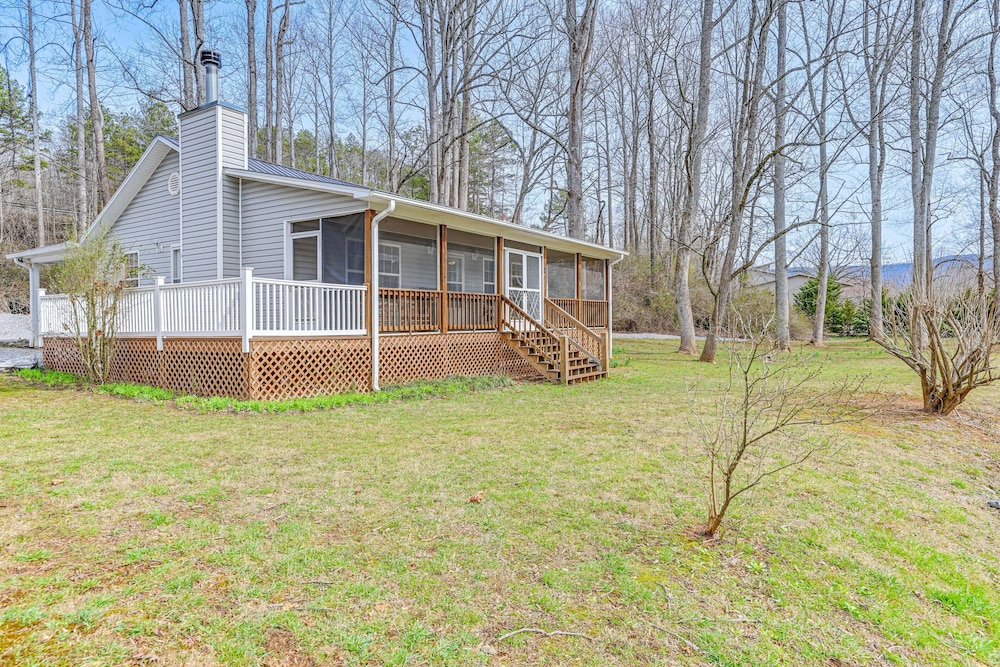 Idyllic Creekside Hayesville Home w/ Fire Pit