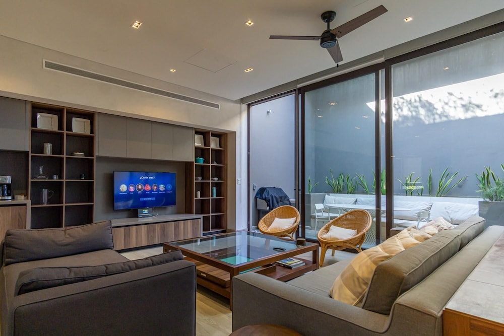 Penthouse Paraiso Idyllic Cabo Location view 4