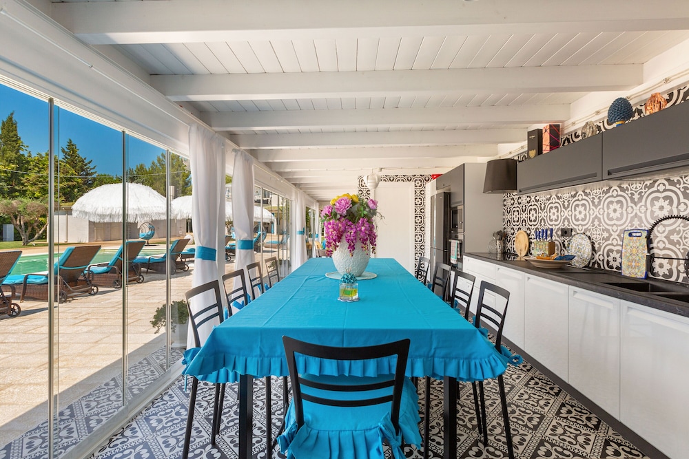 Achieve Guest House