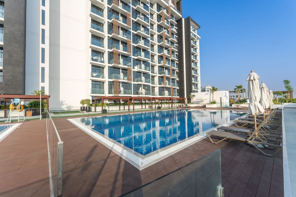 A Spectacular Studio in Azizi Riviera 1