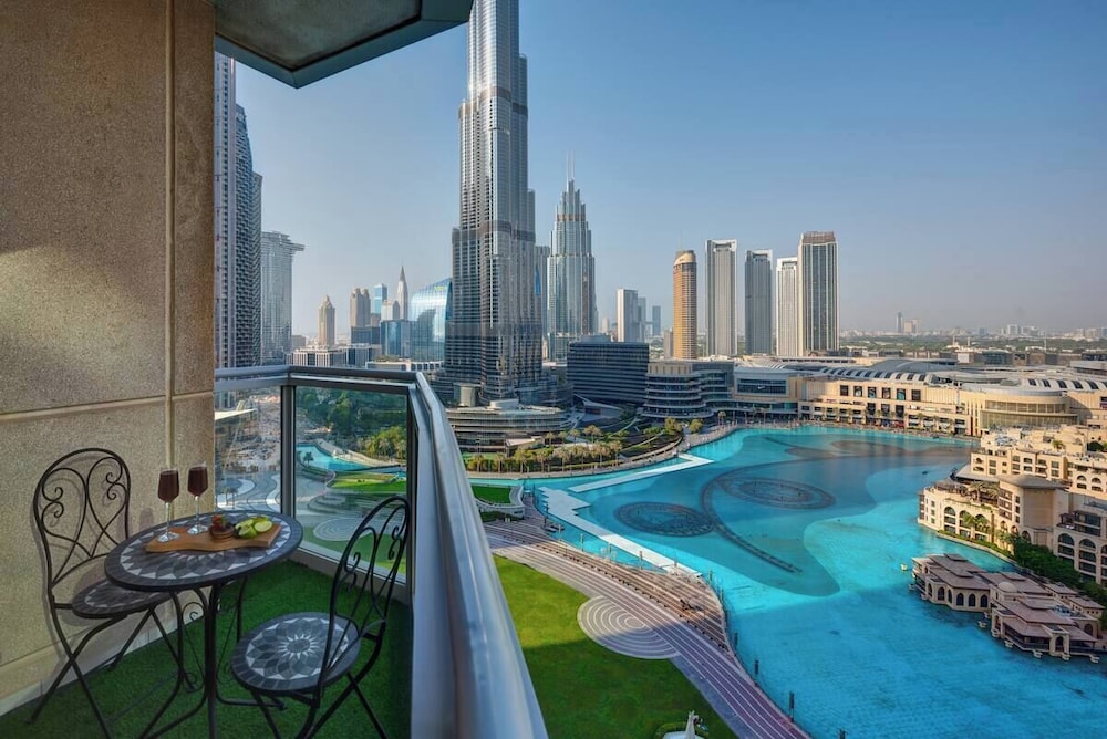 Durrani Homes Luxe Living with Burj Khalifa and Fountain View third room without partition
