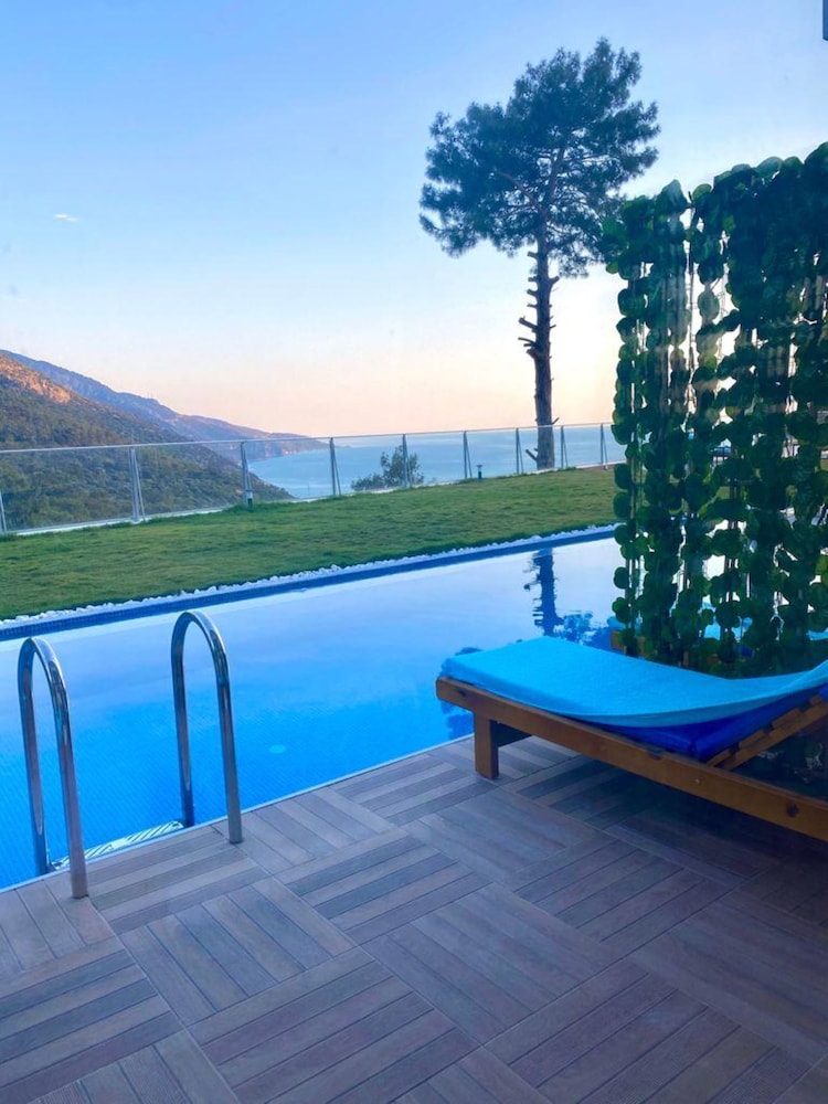 King Royal Palace Otel Ölüdeniz - Image 25