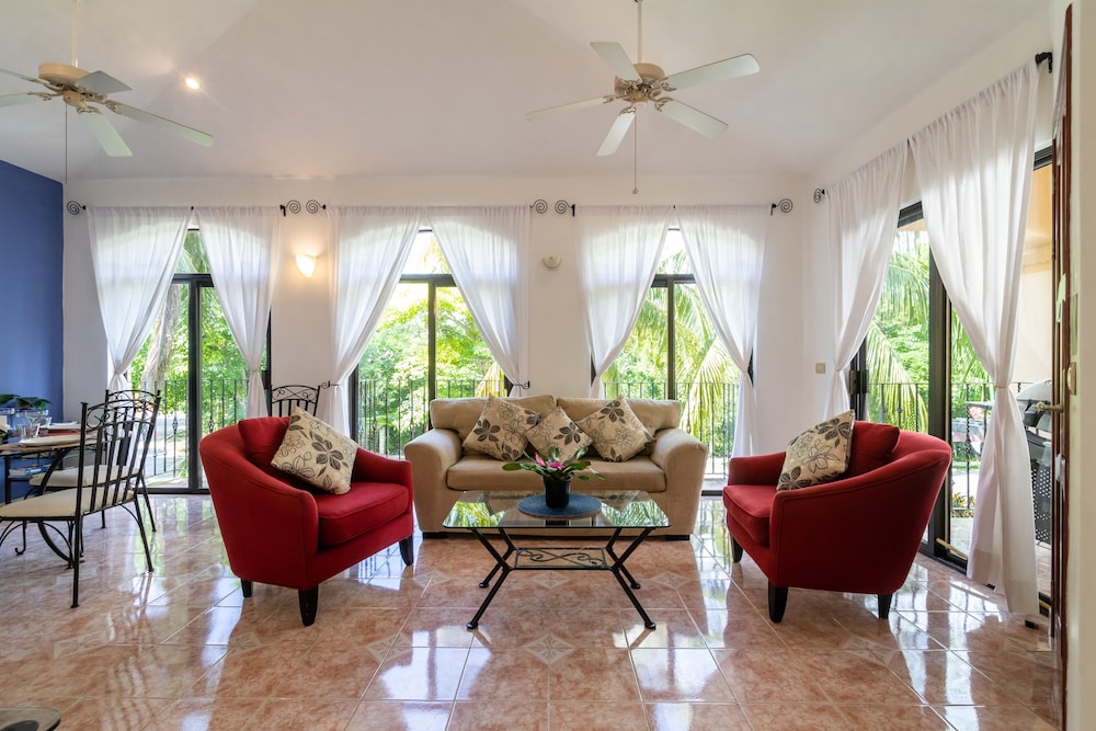 Condo Santuario by Playa Paradise
