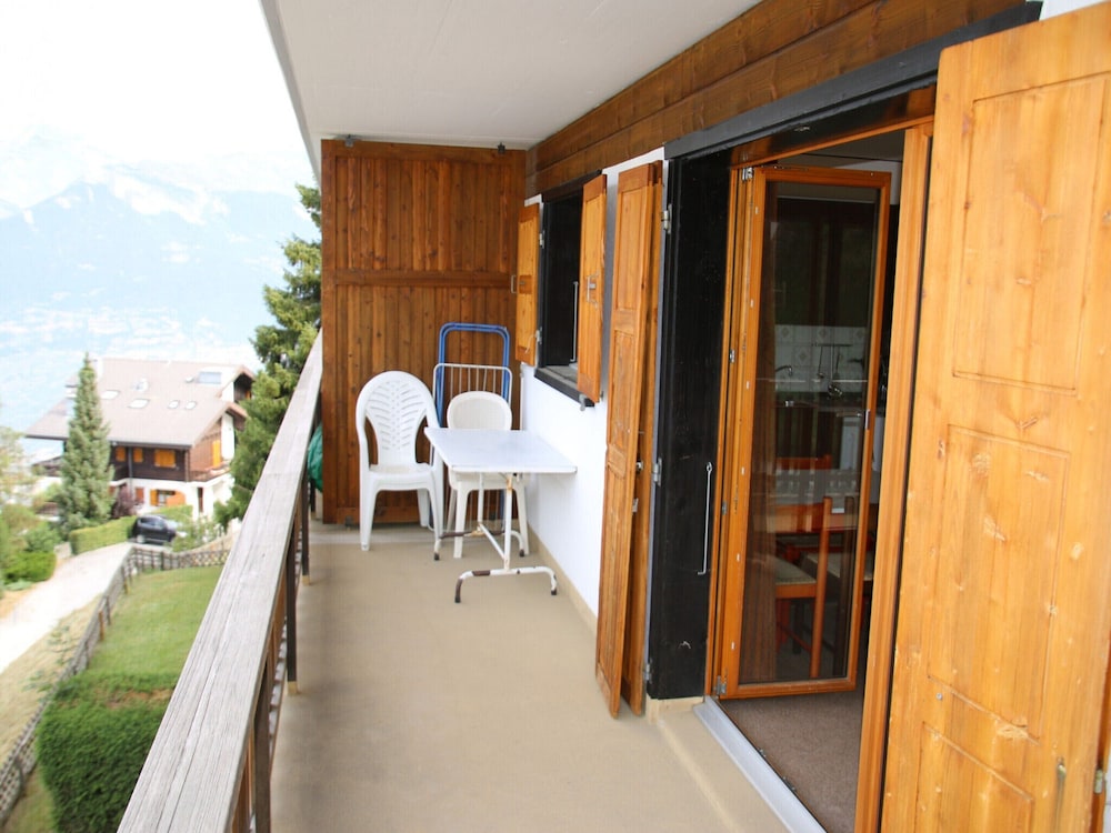Apartment With Balcony Views of Nendaz