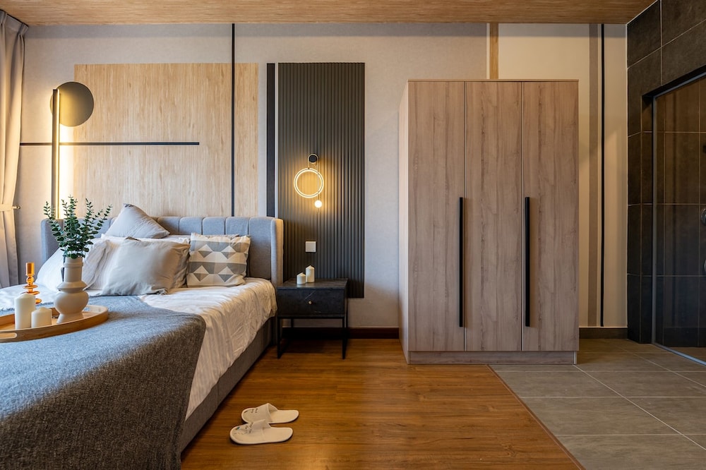 Astoria Ampang Condotel by Emily in Town
