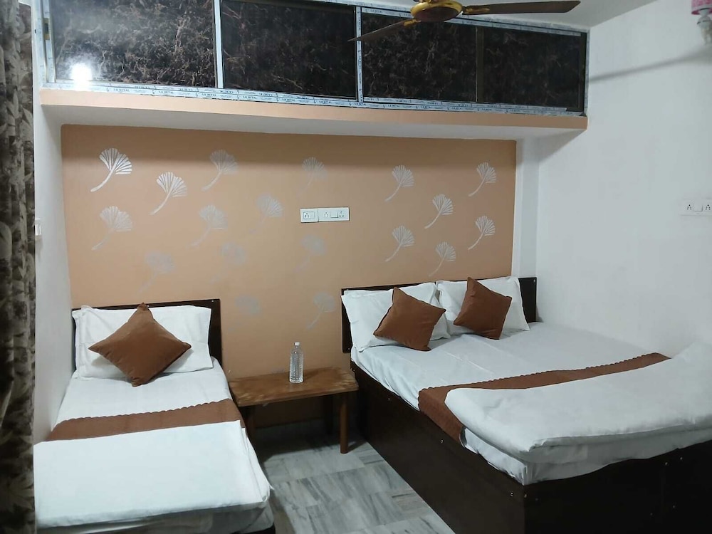 Kaashvi Home Stay