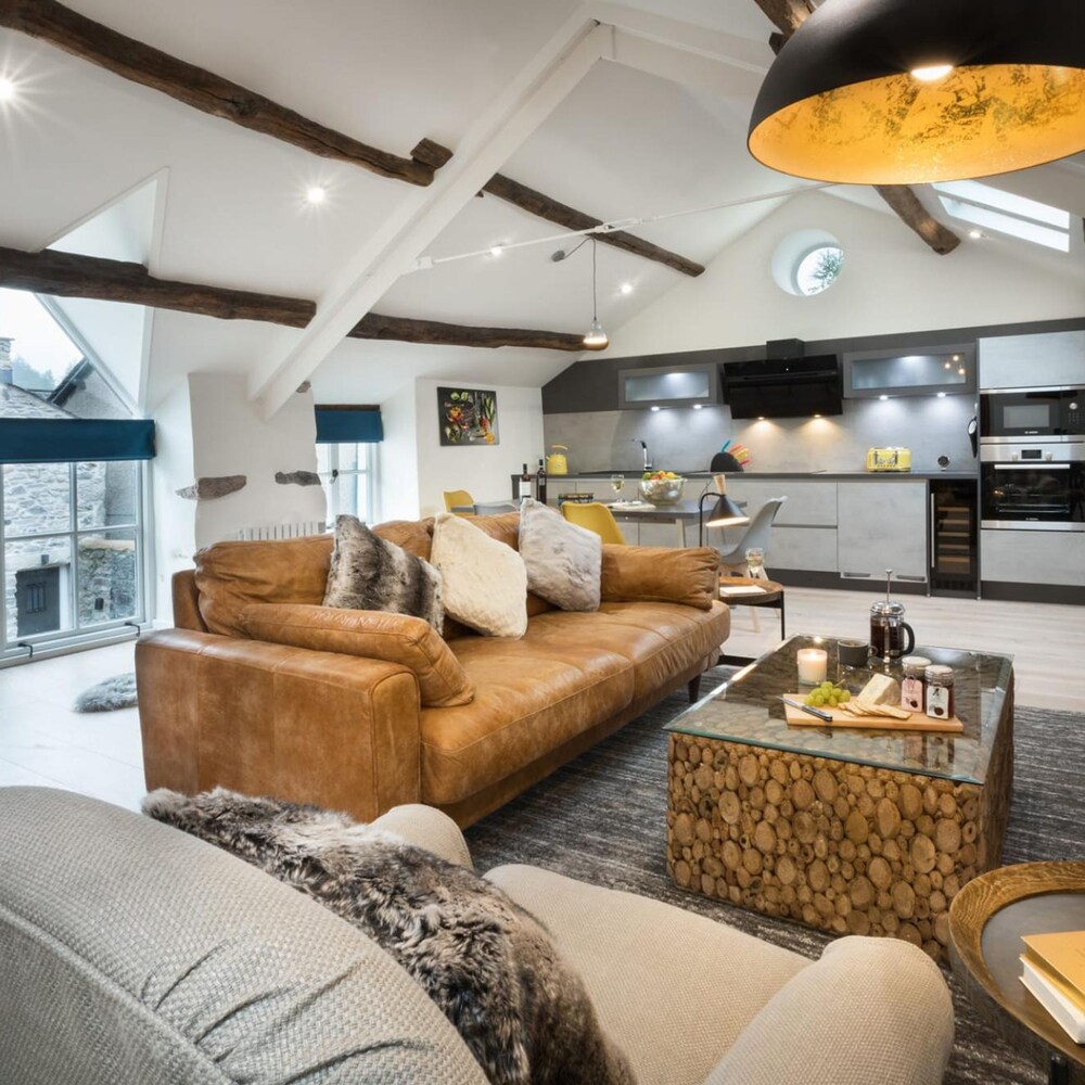 Wharton House Mews in Cartmel Lake District view 5