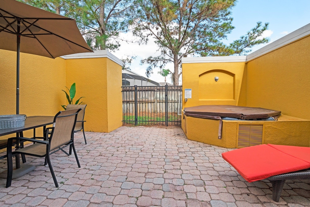 Upstay - Pet-friendly Resort Townhouse w Patio view 3