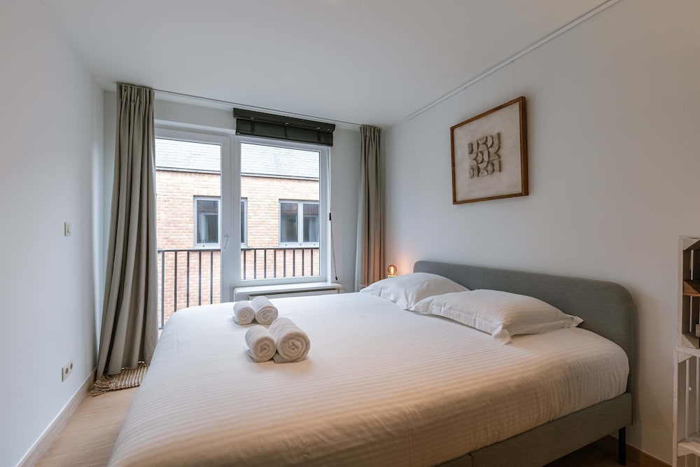 Huswell Modern Apartment in Historic Ghent