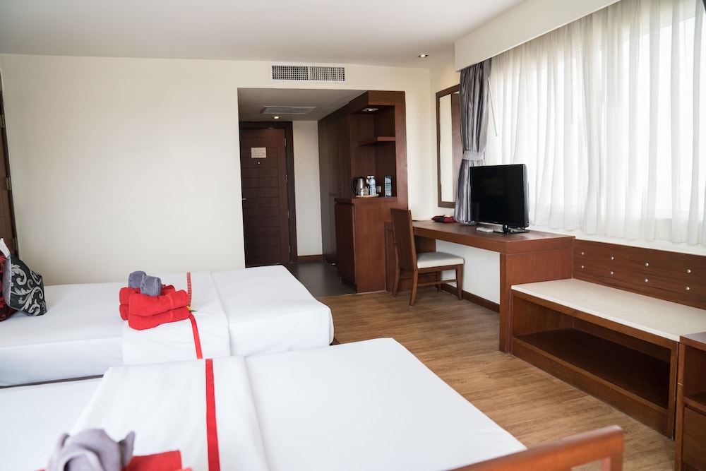 GRAND JOMTIEN PALACE HOTEL