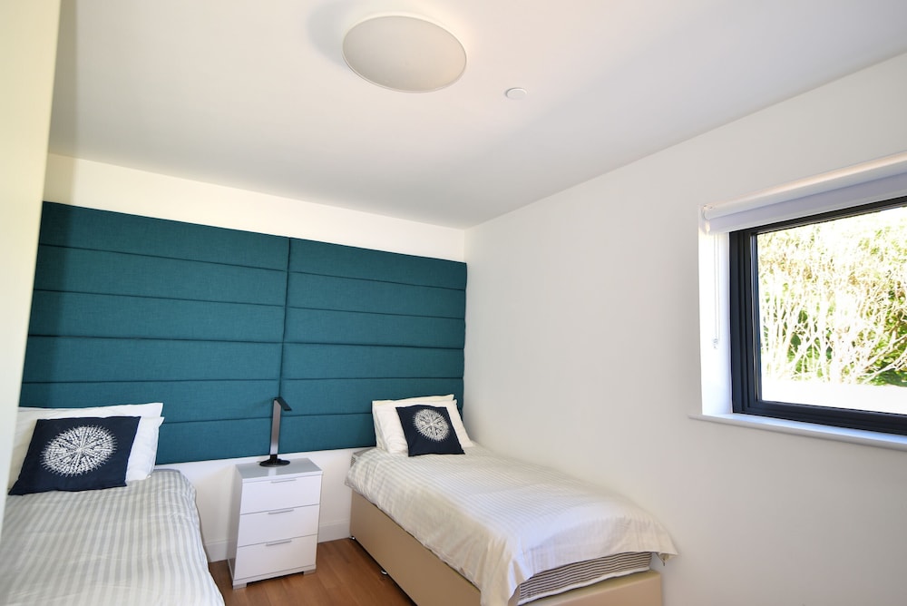 Harbour Heights Cottage