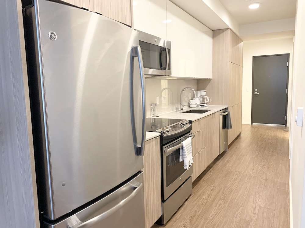 Seattle Vacations - Domicile Suites at Venn on Main - Property Image 5