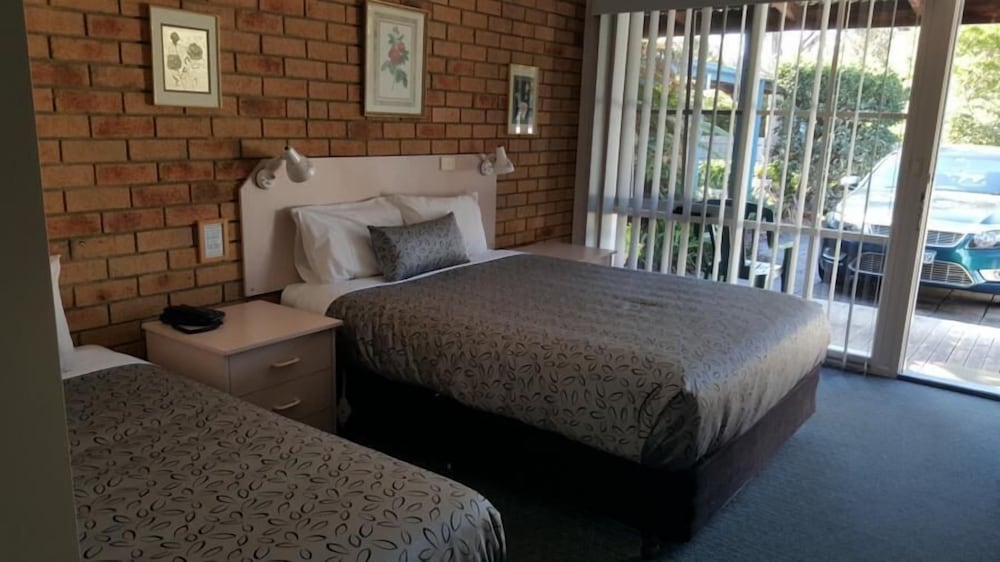 Balnarring Village Motor Inn