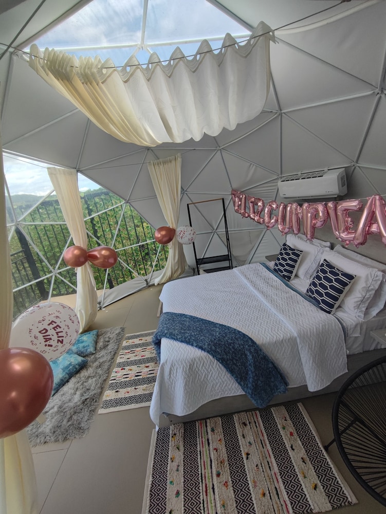 Glamping romantico en Vista Hermosa
