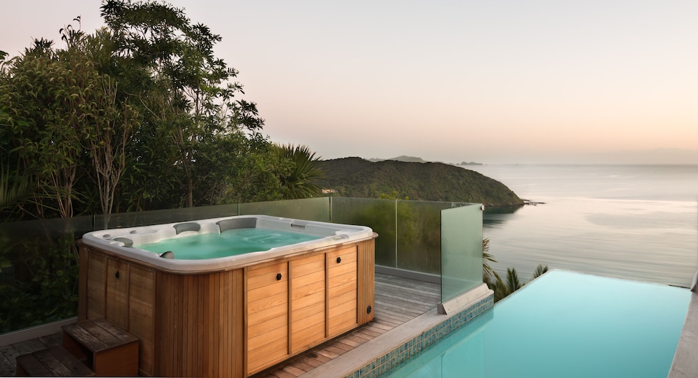 Cloud 9 Luxury Villa