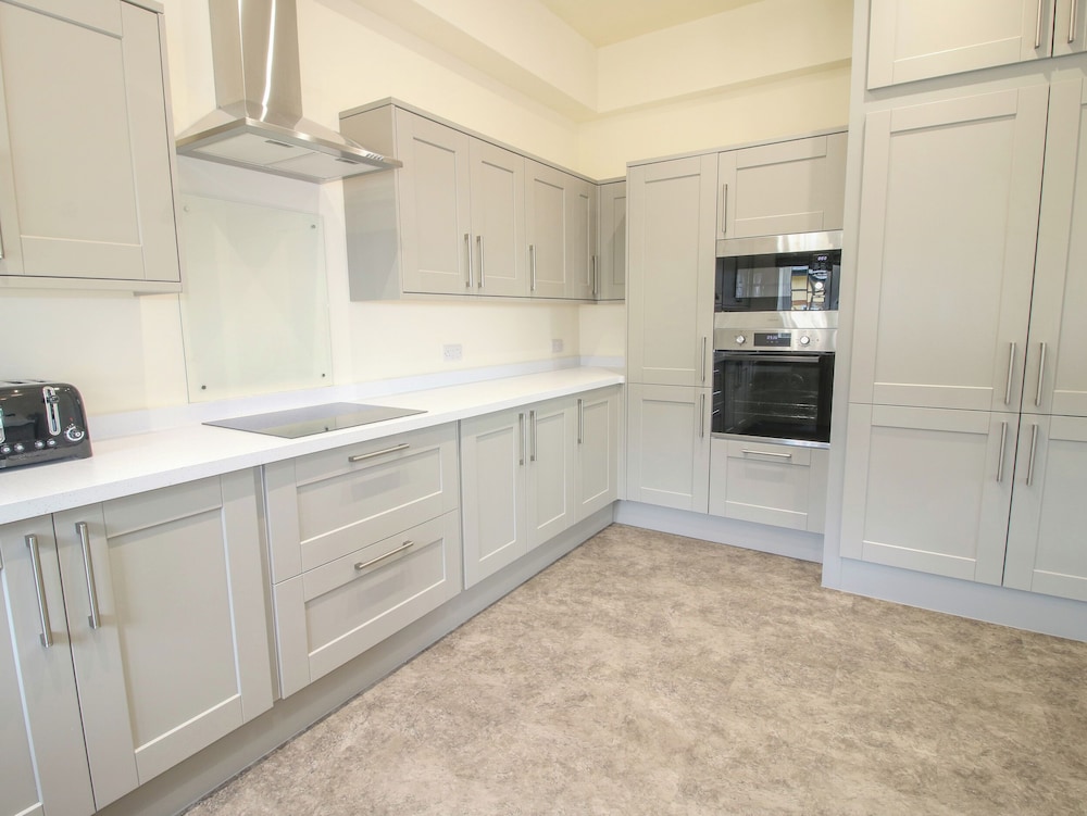 Goodwood Cottage