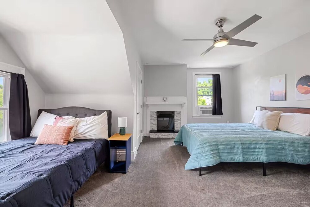 6BDRM with Hot Tub - Mt. Wash