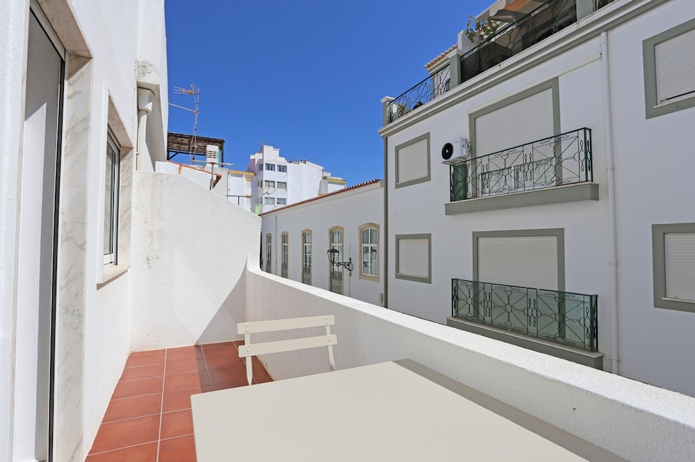 A09 - Sidestreet Mineiro Studio