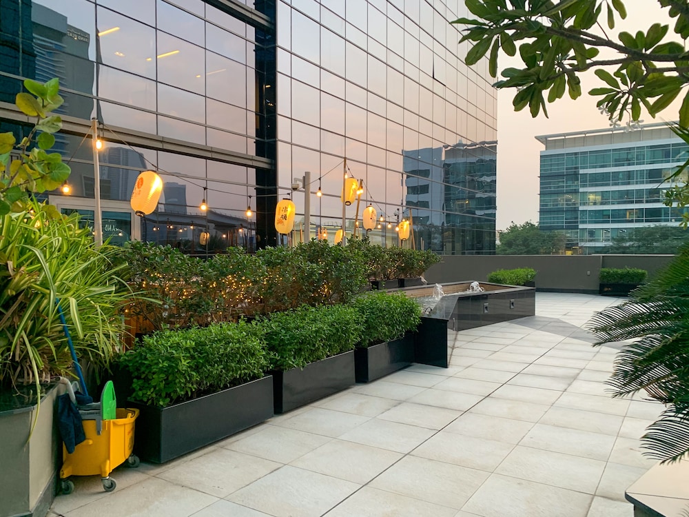 WelHome - Greenery Beautiful Apartment Onyx Tower 2