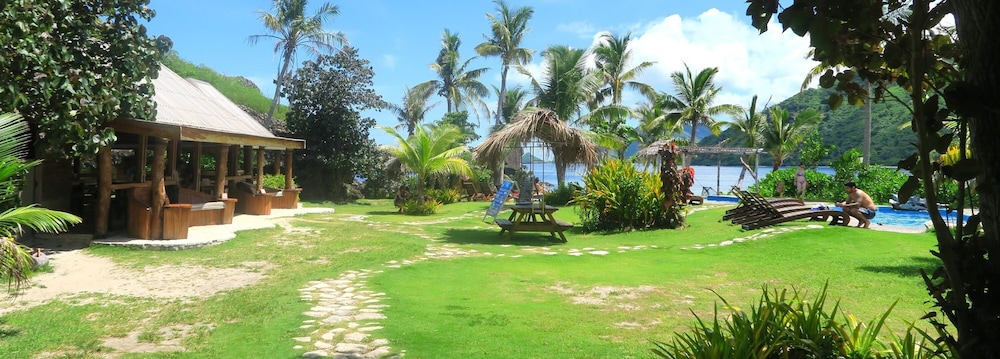 Barefoot Kuata Island Resort Fiji