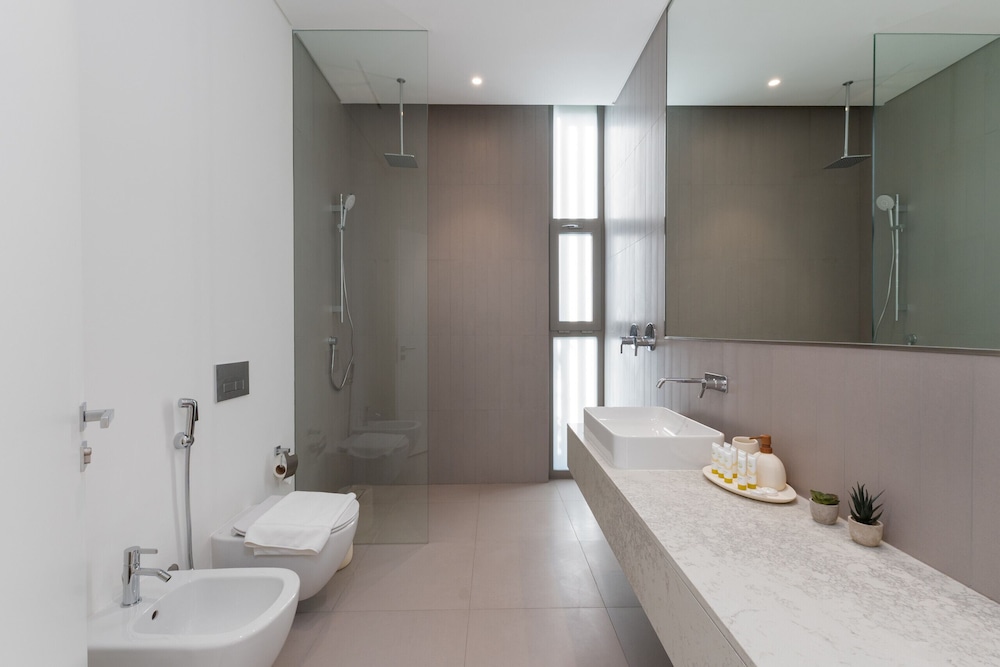 Luxe 4BR Villa Private Pool Beach Al Zorah