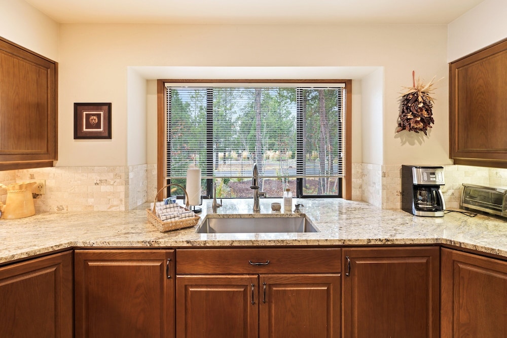 Summit View 5 4 Bedroom Home