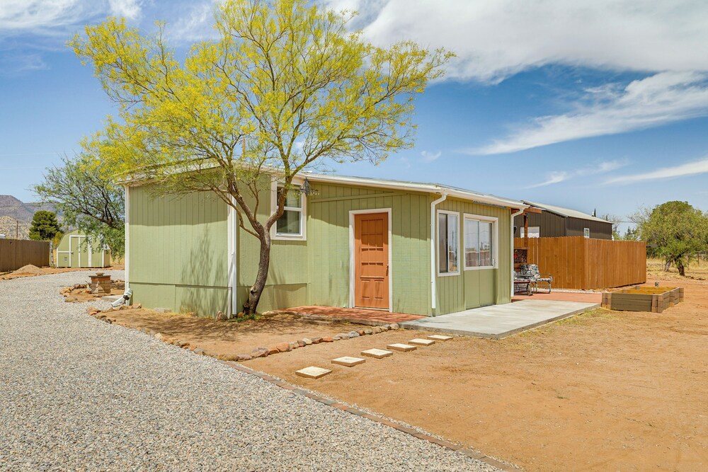 1 Acre, Home Office: Sierra Vista Gem 4 Mi to Dtwn