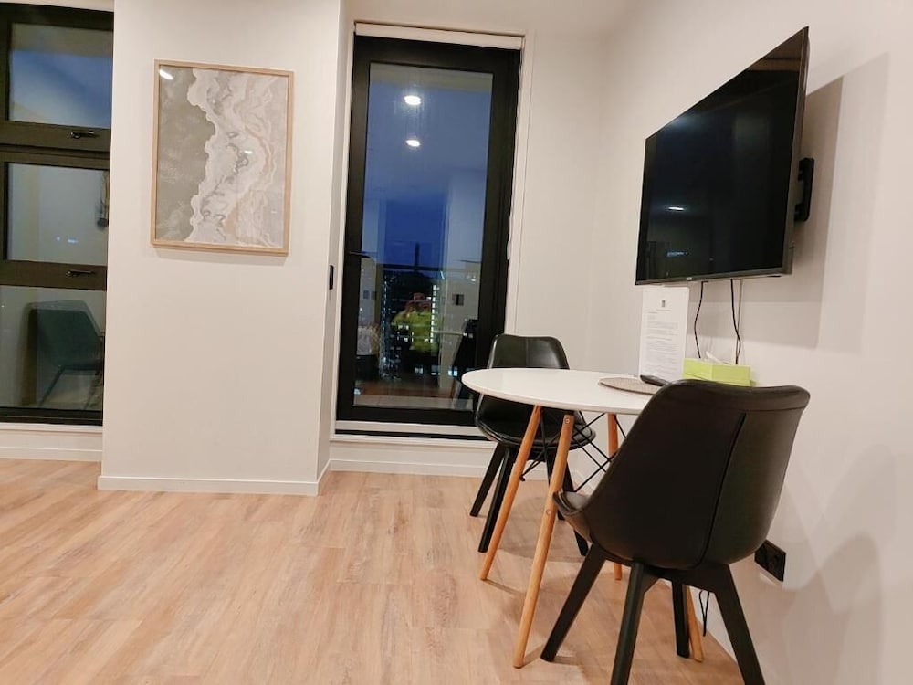 Sky Stars CBD Apartments