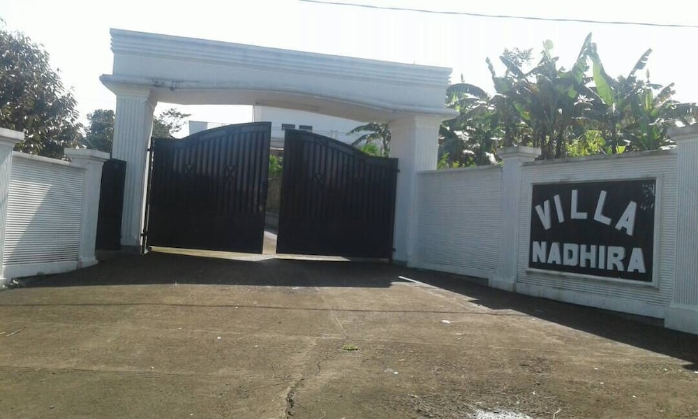 Villa Nadhira Syariah