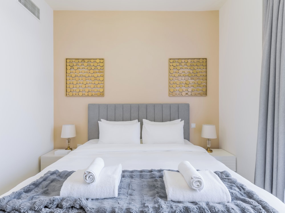 Creek Rise Residences - Creek Harbour