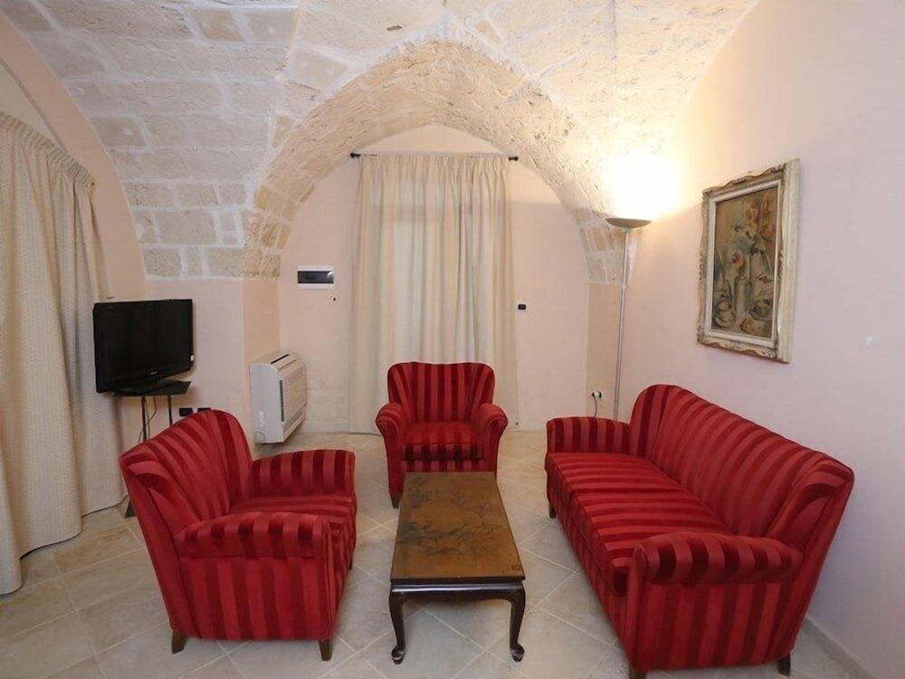 Villa Lucrezio Resort