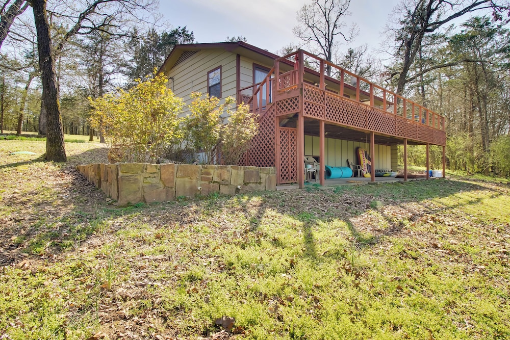 Dock & Water-view Deck: Home on Lake Dardanelle